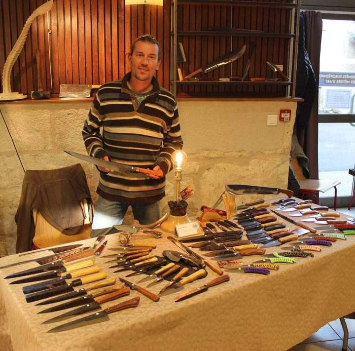 Forgeron coutelier Lot